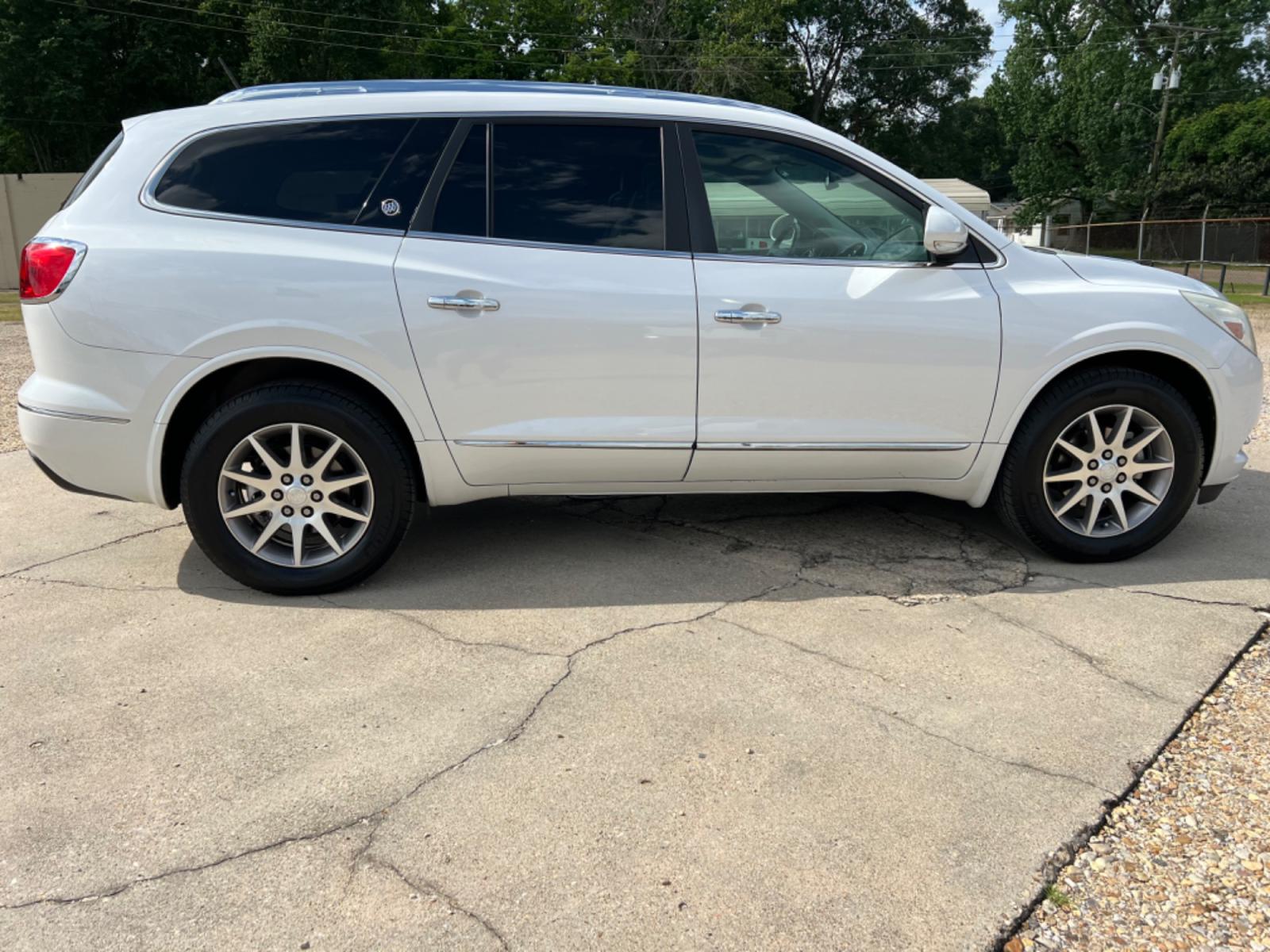 2016 White /Gray Buick Enclave (5GAKRBKD2GJ) with an 3.6 V6 engine, Automatic transmission, located at 4520 Airline Hwy, Baton Rouge, LA, 70805, (225) 357-1497, 30.509325, -91.145432 - 2016 Buick Enclave ****One Owner & No Accidents**** 3.6L V6 Gas, 141K Miles, Heated Leather Seats, 7 Passenger Seating, Sunroof, Backup Camera, Power Windows, Locks & Mirrors, Cold A/C, Bose, Power Liftgate. FOR INFO PLEASE CONTACT JEFF AT 225 357-1497 CHECK OUT OUR A+ RATING WITH THE BETTER BUSINE - Photo #4